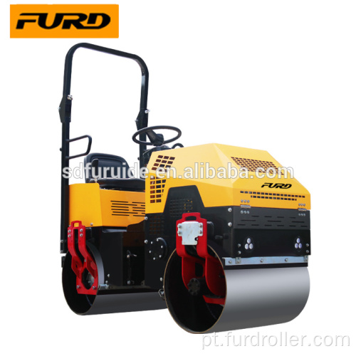 Rolo compactador vibratório totalmente hidráulico de tambor duplo Rolo compactador vibratório totalmente hidráulico de tambor duplo FYL-880